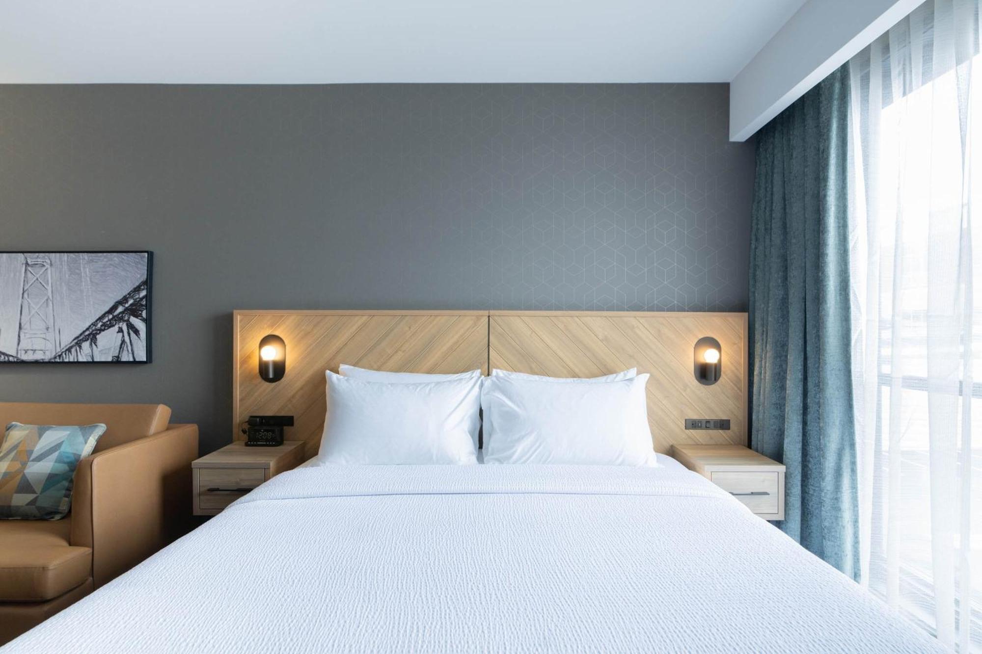 Sandman Signature Dartmouth Hotel & Suites ภายนอก รูปภาพ