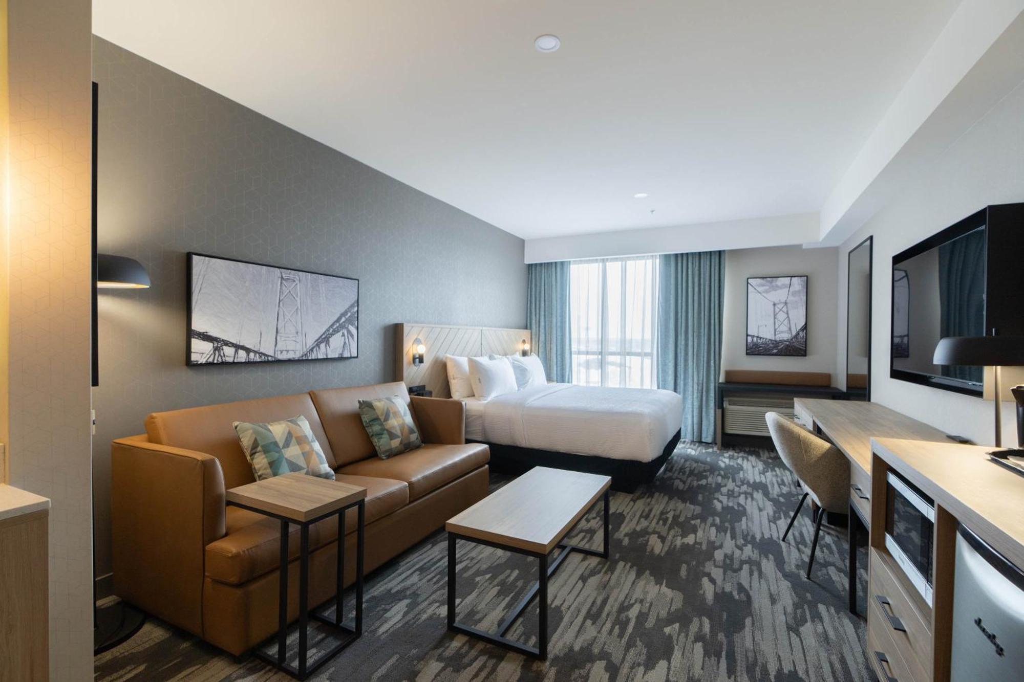 Sandman Signature Dartmouth Hotel & Suites ภายนอก รูปภาพ